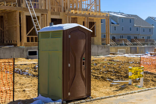 Portable Toilet Options We Offer in Bangor, MI